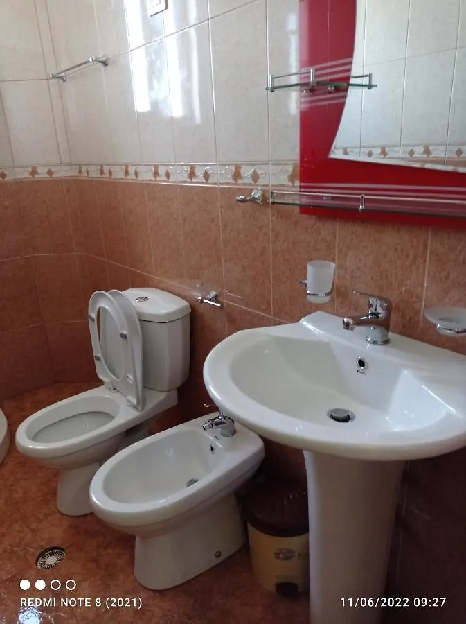 Guesthouse Fatos Biti Divjake Guest house